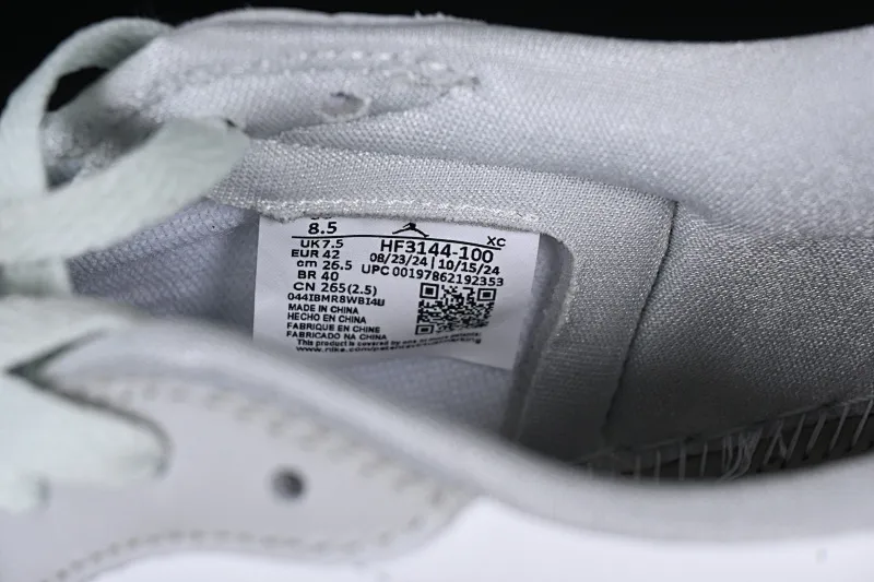 All Categories Air Jordan Jordan Series Basketball Shoes Air Jordan 1 Low G Version Pure Original Air Jordan 1 Low OG "CNY" AJ1 Joe 1 Year of the Snake Limited Silver Snake Low-top Retro Basketball Shoes HF3144-100